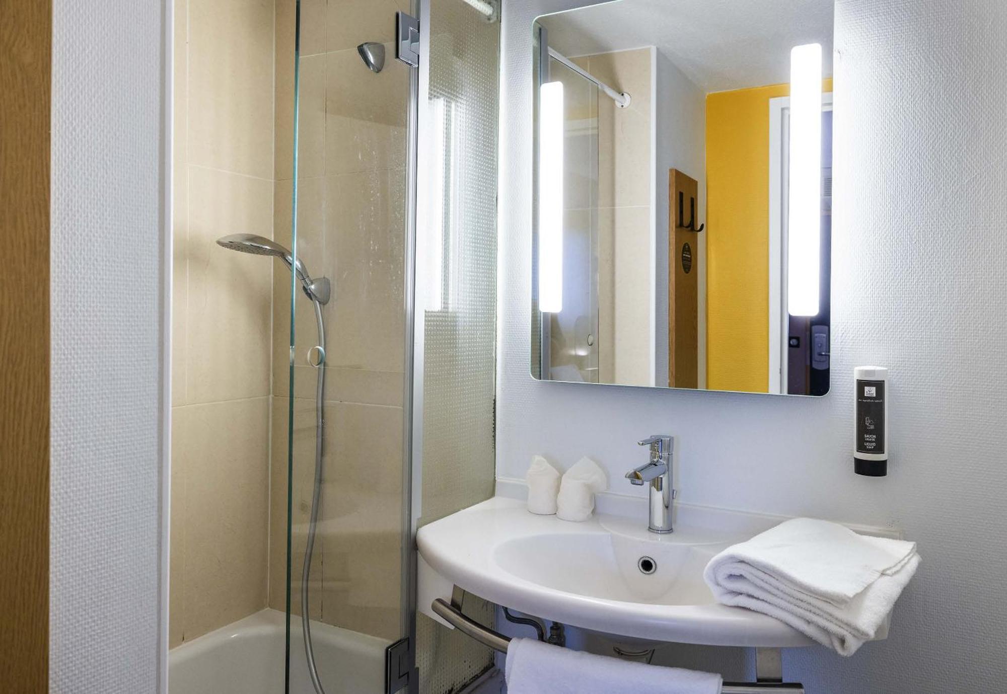 B&B Hotel Perpignan Sud Porte D'Espagne Екстер'єр фото