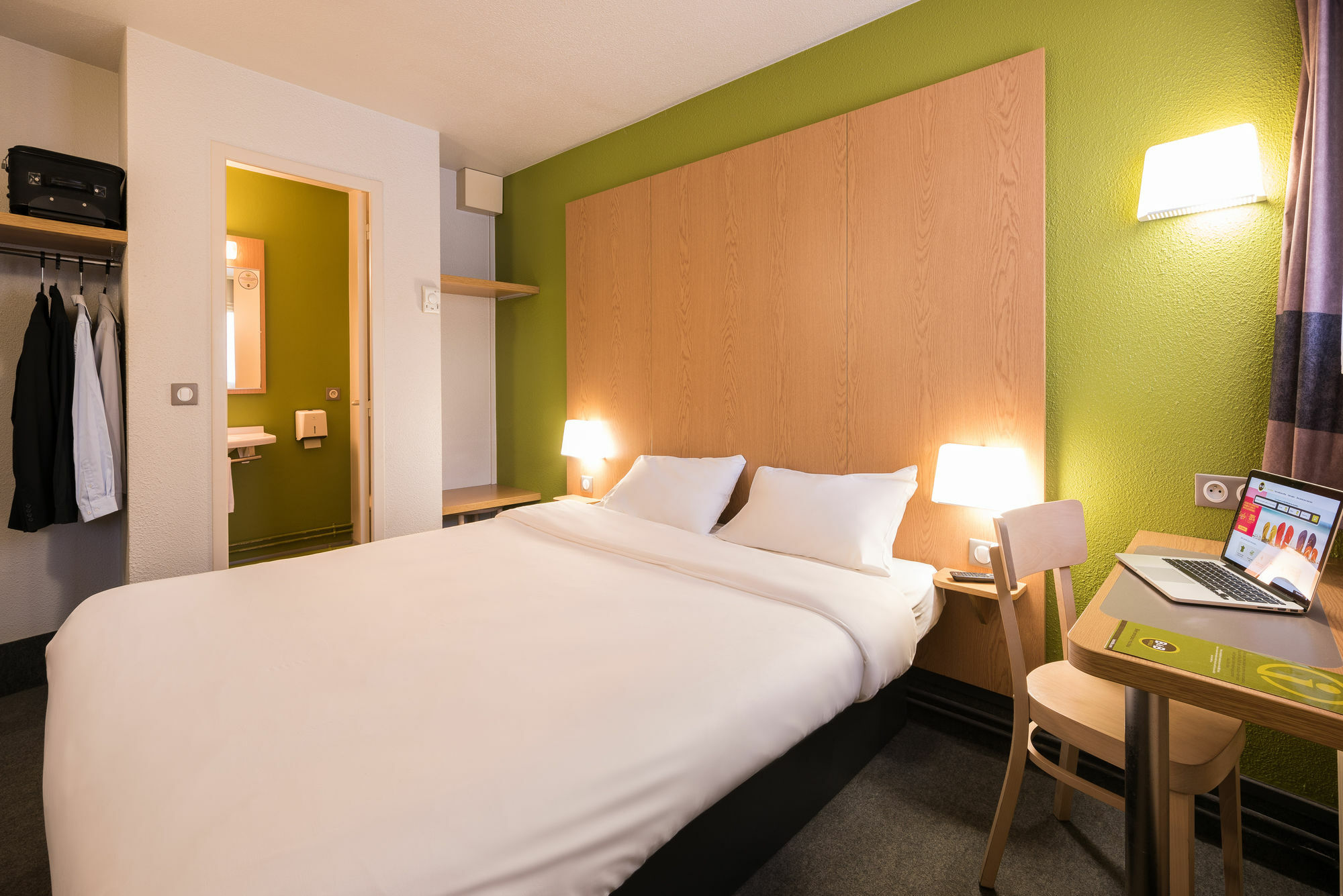 B&B Hotel Perpignan Sud Porte D'Espagne Екстер'єр фото