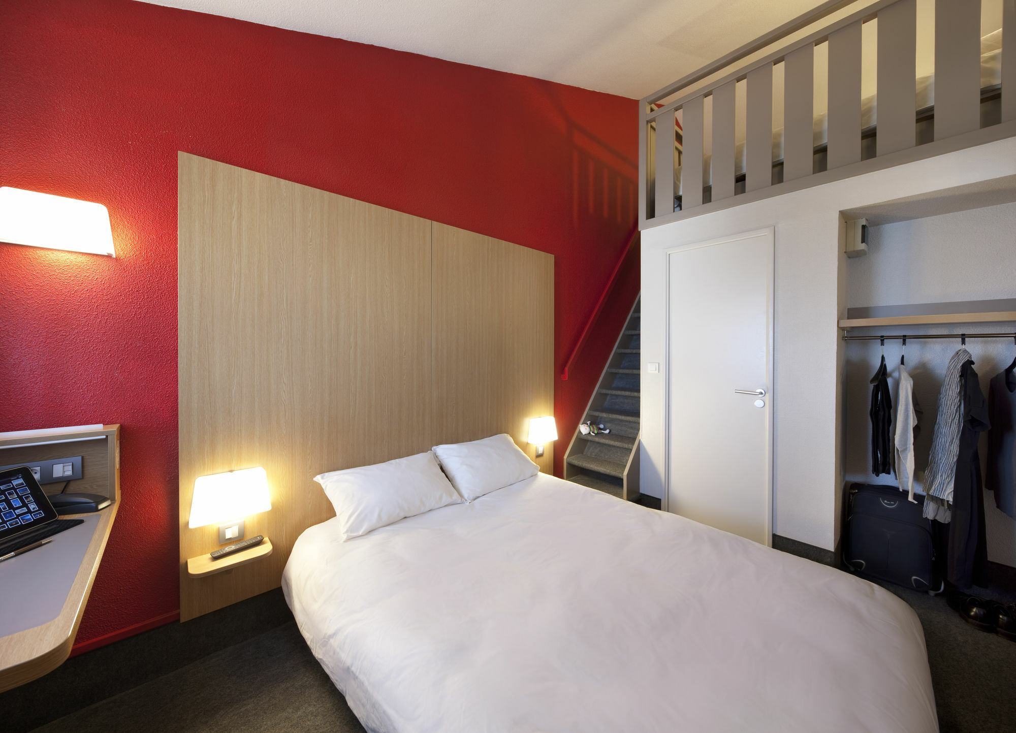 B&B Hotel Perpignan Sud Porte D'Espagne Екстер'єр фото